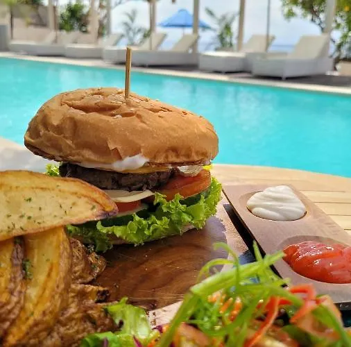 Amp House 4* Toyapakeh