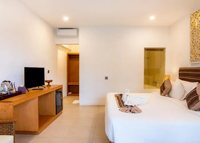 Amp House 4*